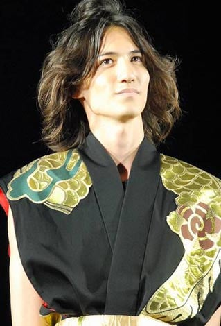 山口純の画像 www.oricon.co.jp