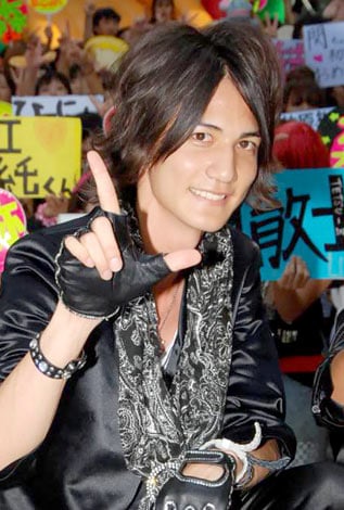 山口純の画像 www.oricon.co.jp