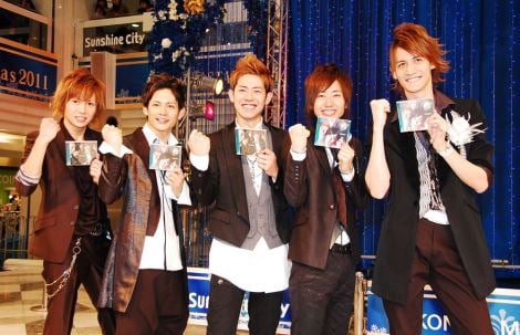 山口純の画像 www.oricon.co.jp