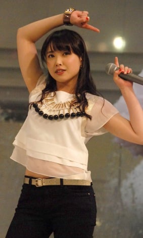 中島早貴の画像 www.oricon.co.jp