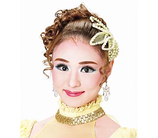 杏の画像 kageki.hankyu.co.jp