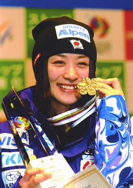上村愛子の画像 kitano-ski.com