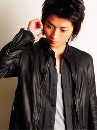 藤原竜也の画像 www.pia.co.jp