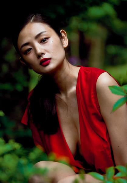 片山萌美の画像 www.sankei.com