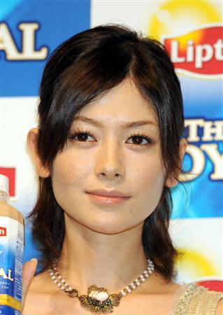 真木よう子の画像 www.sanspo.com