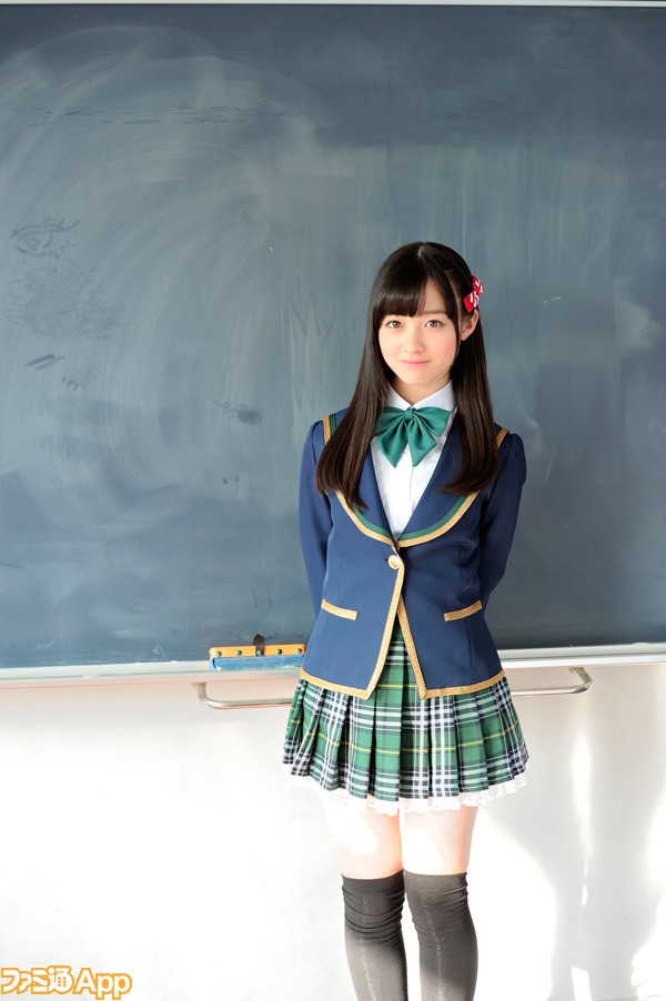 橋本環奈	の画像 app.famitsu.com