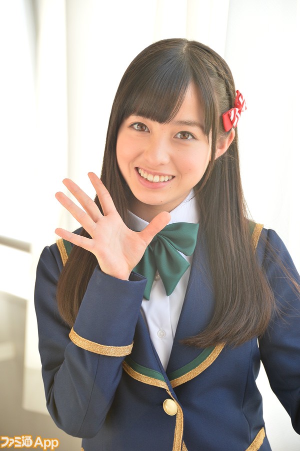 橋本環奈	の画像 app.famitsu.com