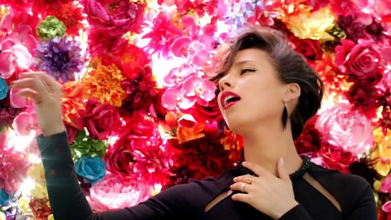 蜷川実花の画像 www.youtube.com