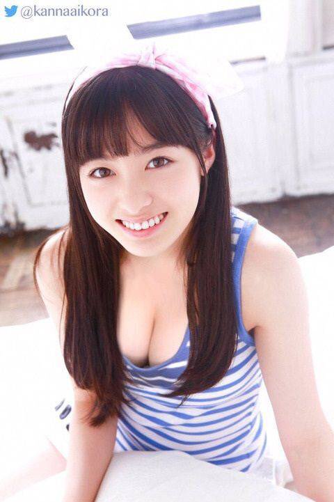 橋本環奈	の画像 twitter.com