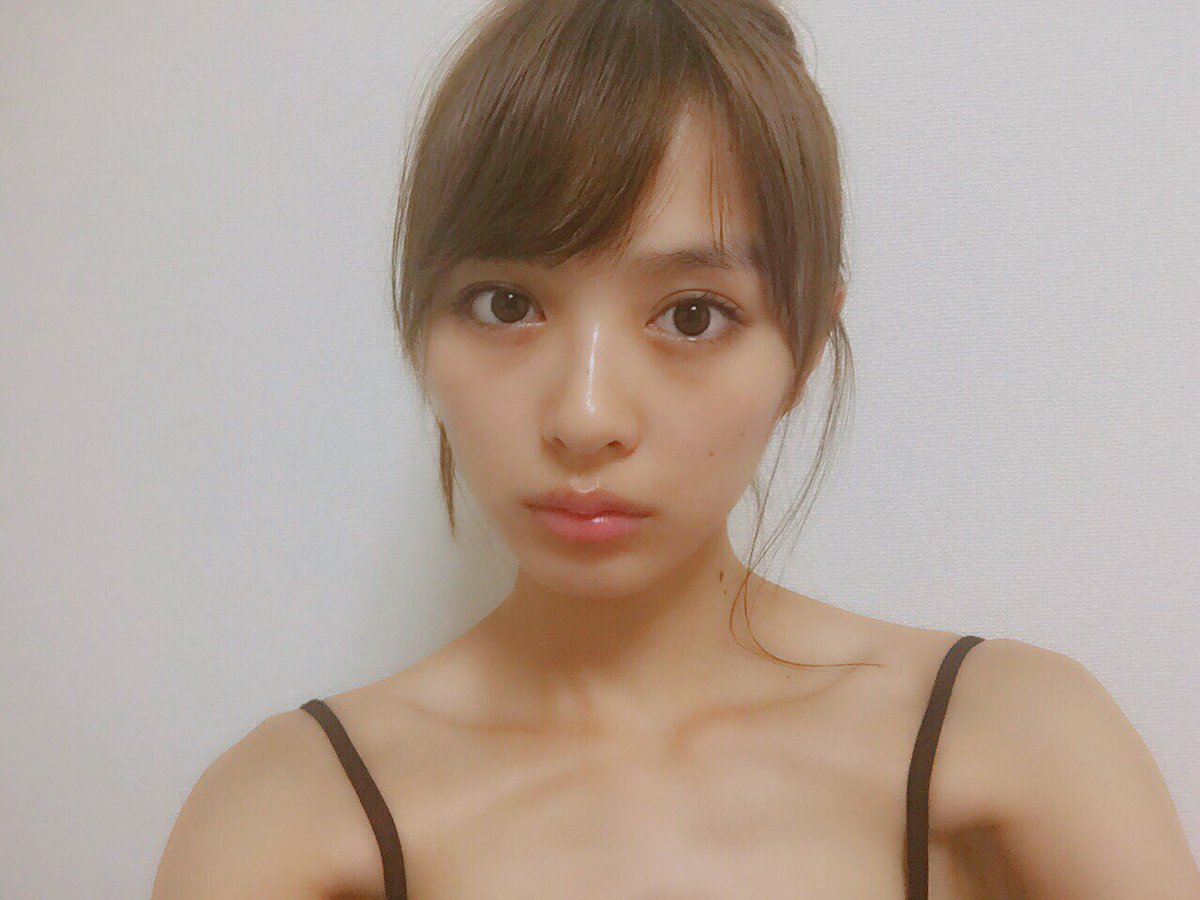 内田理央の画像 twitter.com