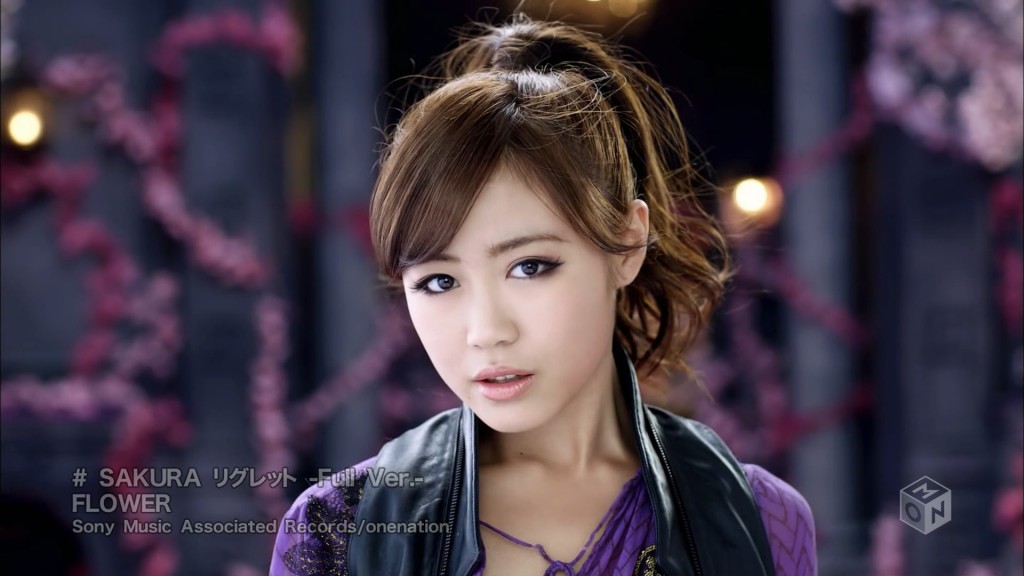 鷲尾伶菜の画像 search.yahoo.co.jp