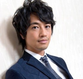 斎藤工の画像 www.oricon.co.jp