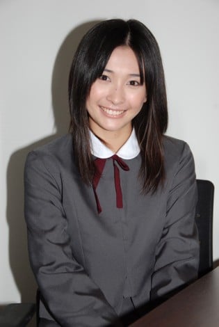 山崎真実の画像 www.oricon.co.jp