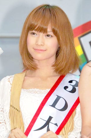 亀井絵里の画像 www.oricon.co.jp