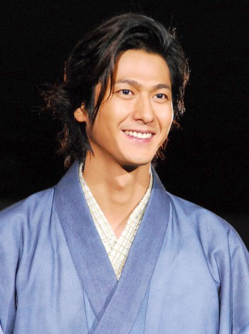 速水もこみちの画像 www.oricon.co.jp