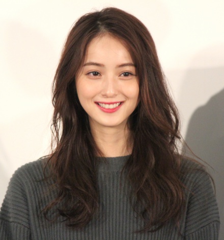 佐々木希の画像 www.oricon.co.jp