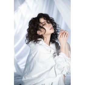 小柳ゆきの画像 music.oricon.co.jp