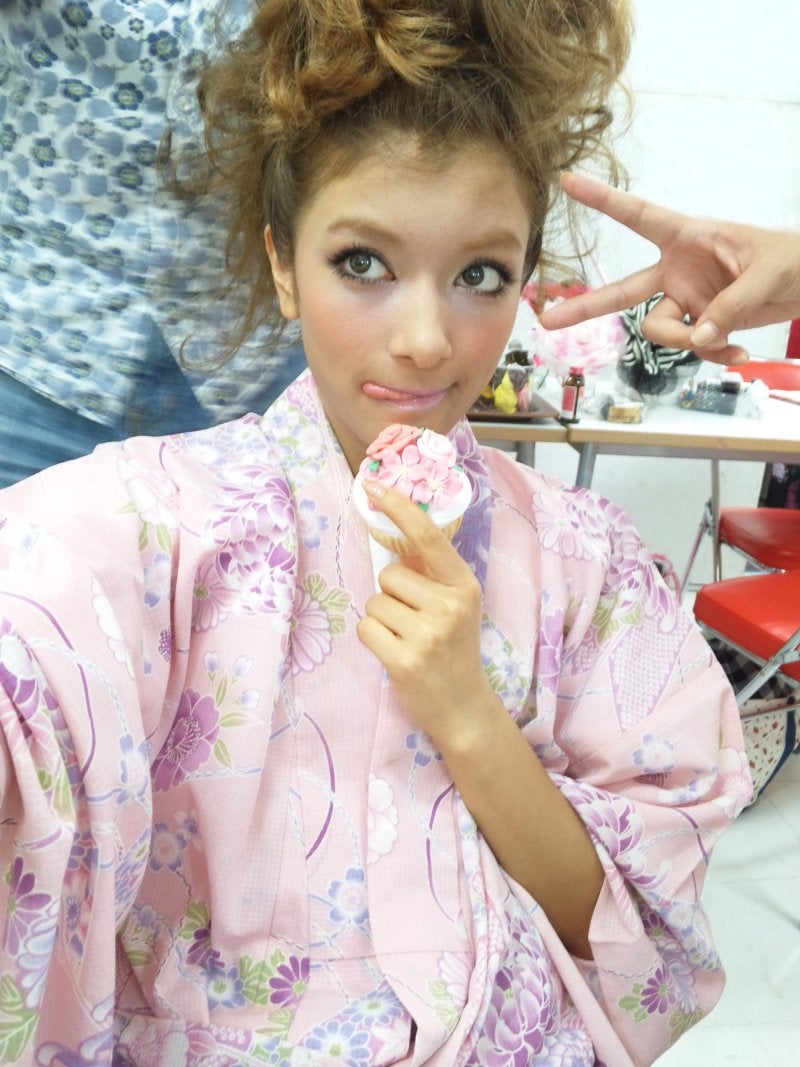 ローラの画像 stat.ameba.jp