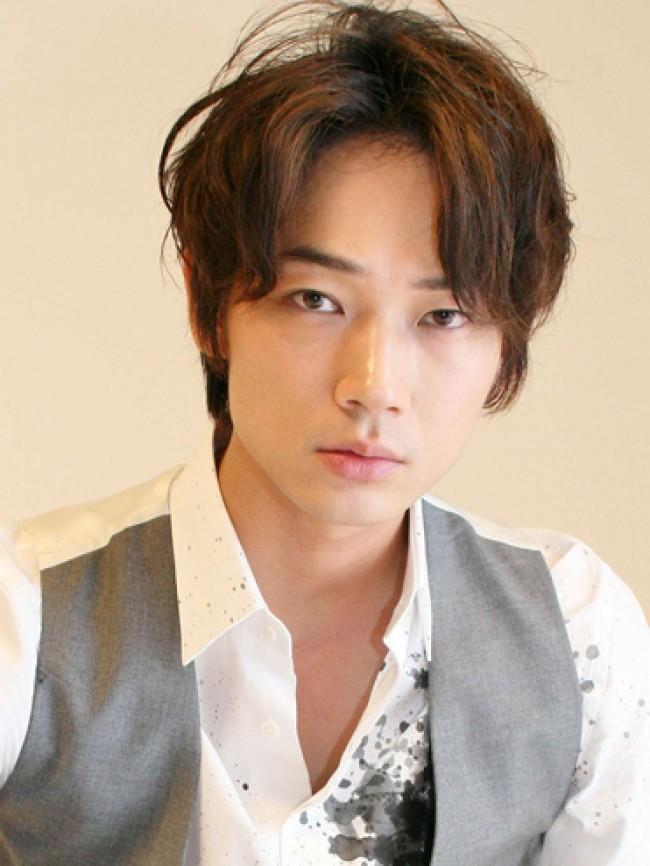 綾野剛の画像 news.ameba.jp