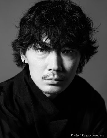 綾野剛の画像 tristone.co.jp