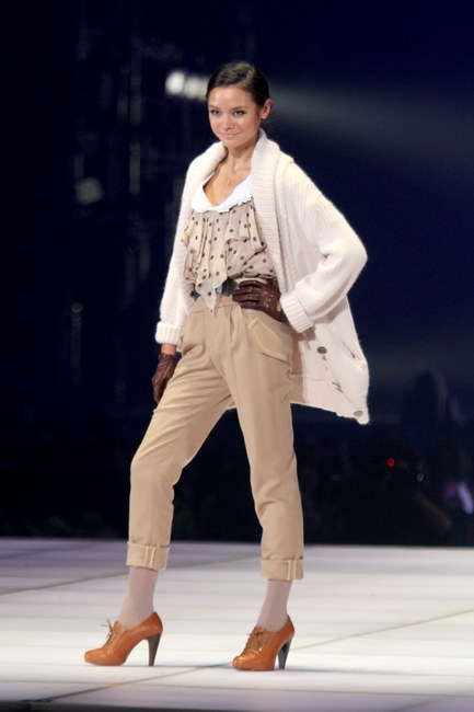 加賀美セイラの画像 www.asahi.com