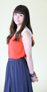 木村文乃の画像 www.asahi.com