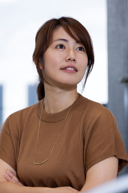 磯山さやかの画像 www.asahi.com