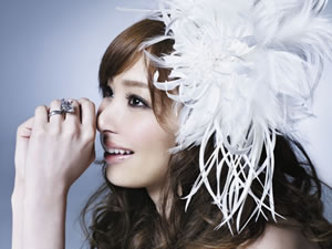 阪井あゆみの画像 artist.cdjournal.com