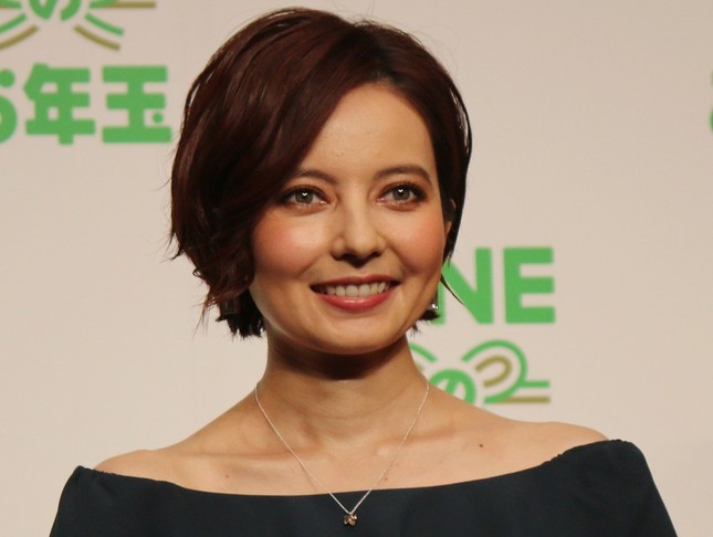 ベッキーの画像 www.j-cast.com