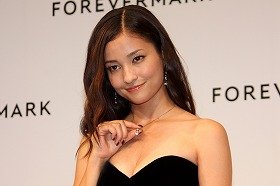 黒木メイサの画像 www.j-cast.com