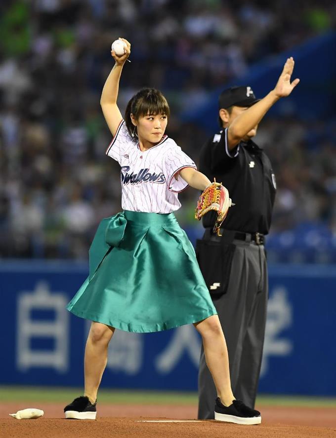 鷲尾伶菜の画像 www.sankei.com