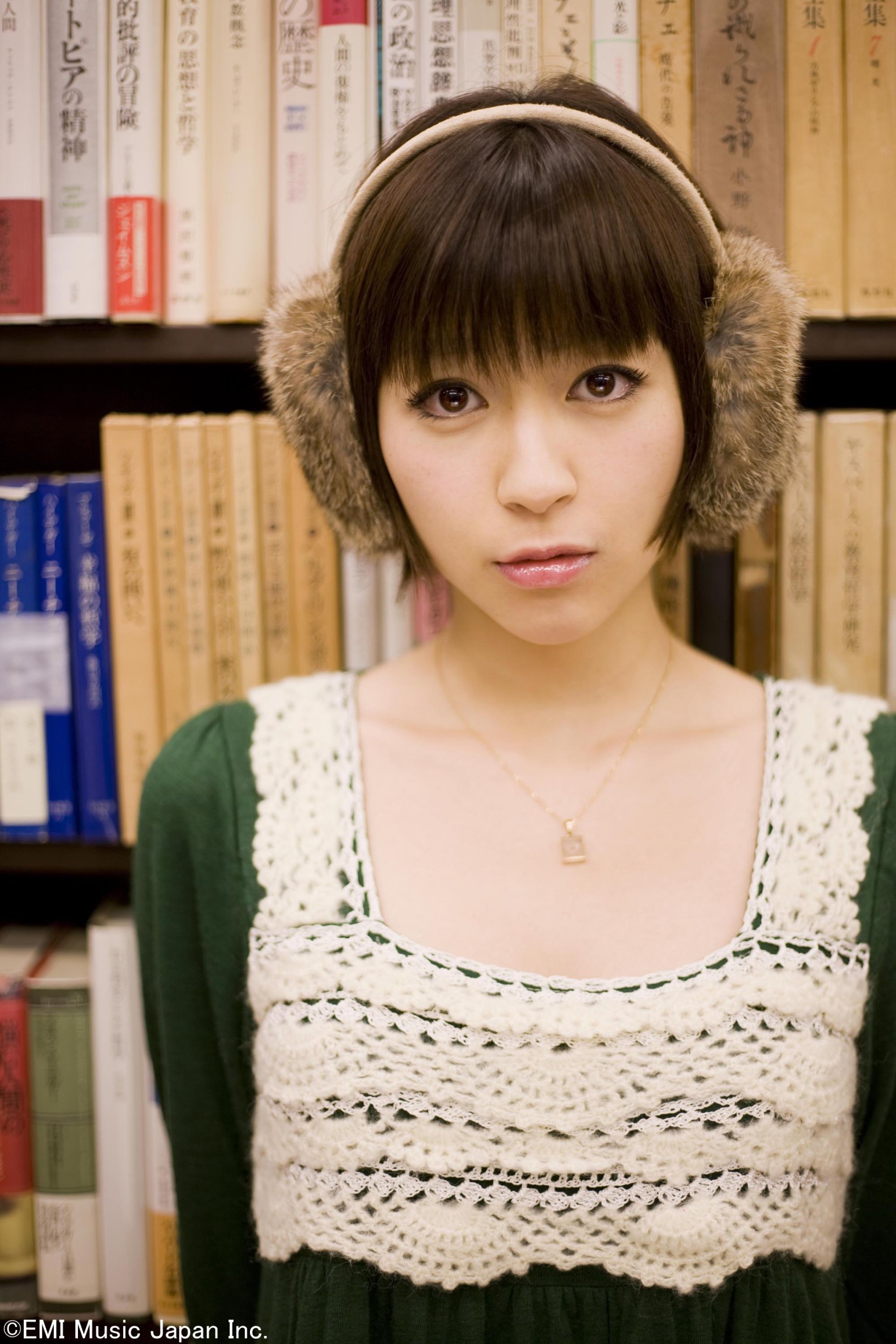 宇多田ヒカルの画像 www.amazon.co.jp