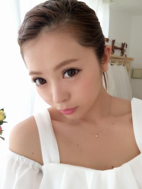 鈴木あやの画像 twitter.com