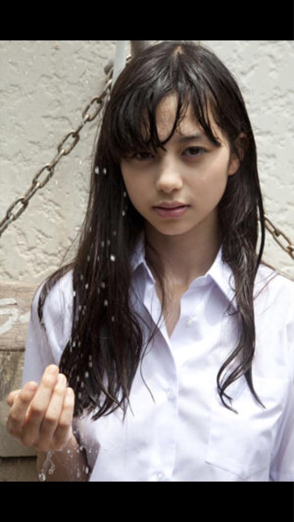 中条あやみの画像 twitter.com