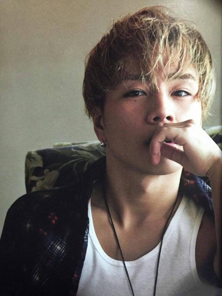 登坂広臣の画像 twitter.com