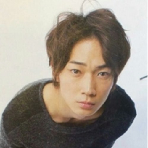 綾野剛の画像 twitter.com