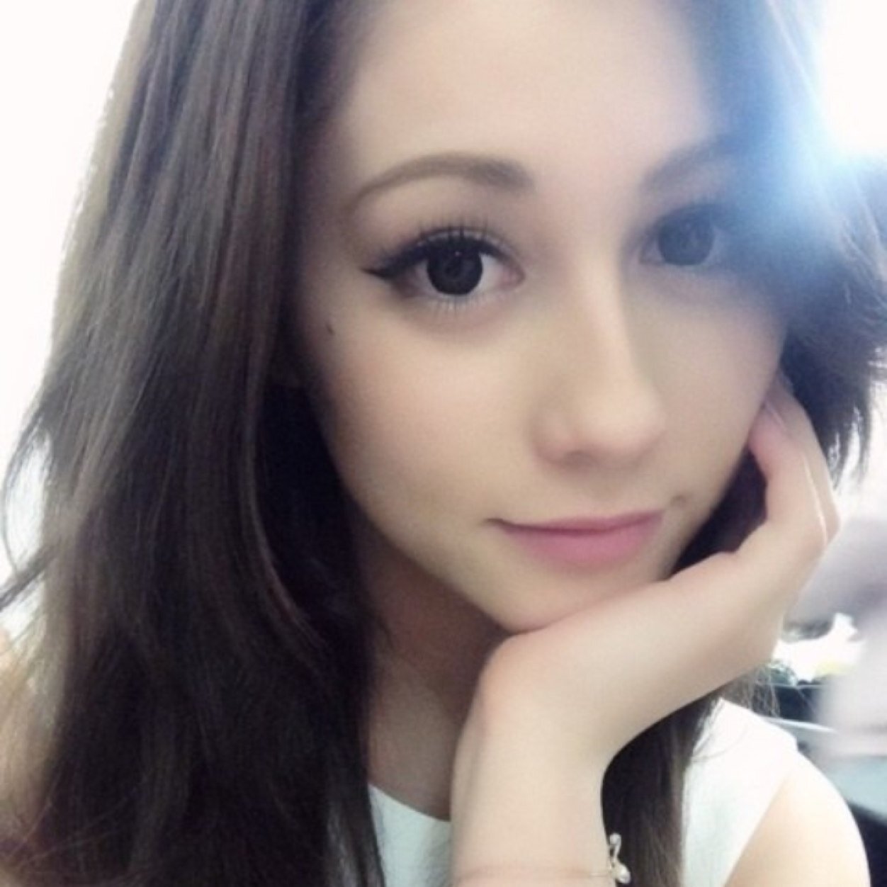 ダレノガレ明美の画像 twitter.com