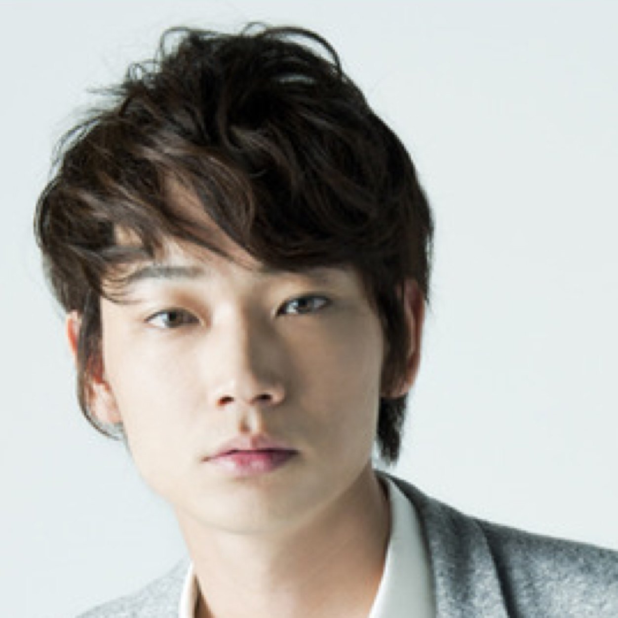 綾野剛の画像 search.yahoo.co.jp