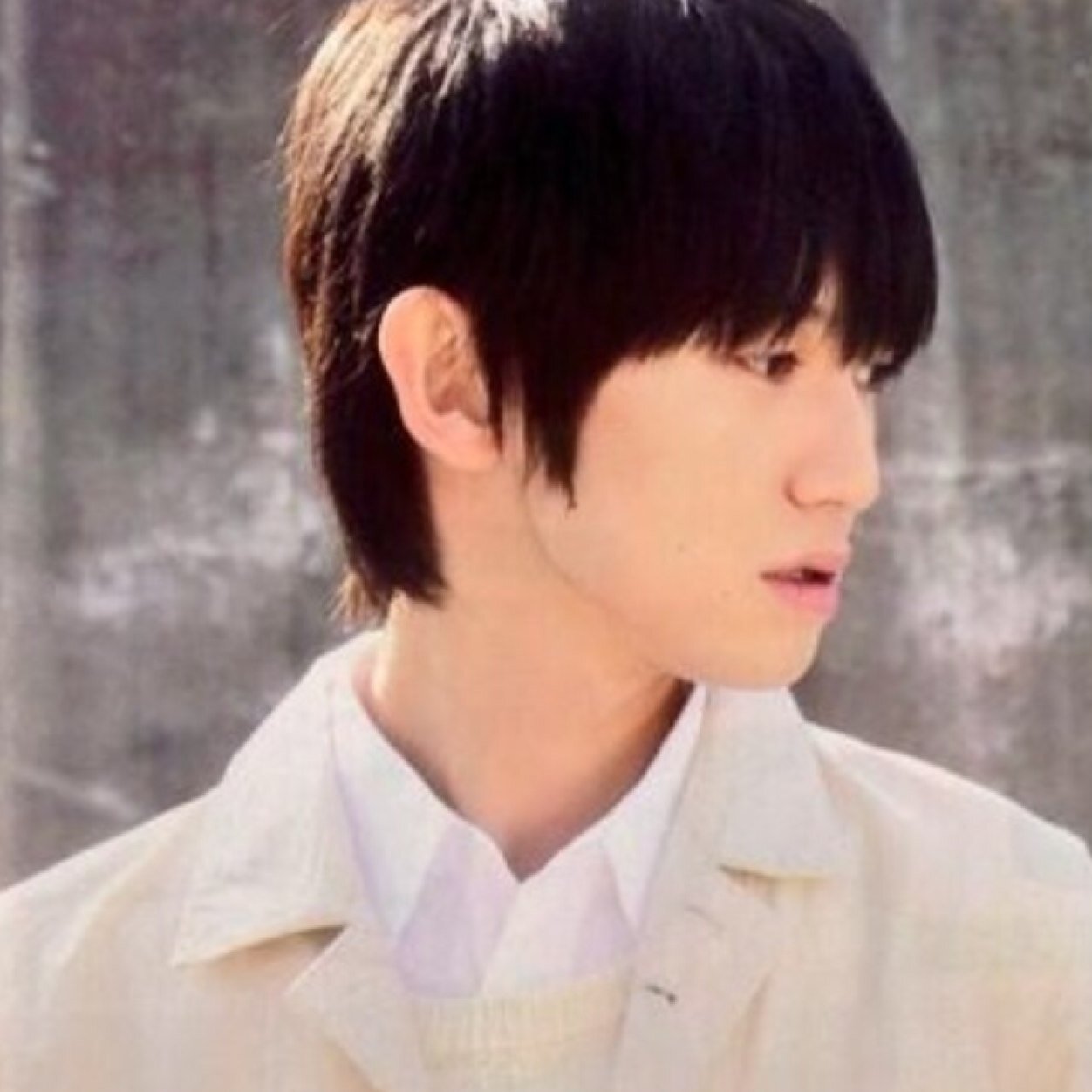 本郷奏多の画像 twitter.com