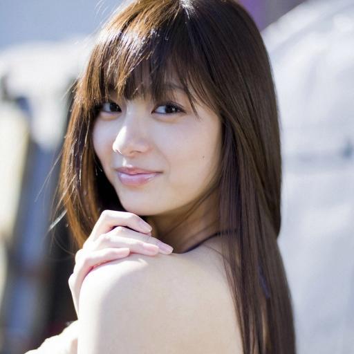 新川優愛の画像 twitter.com