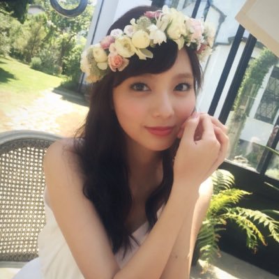 新川優愛の画像 twitter.com
